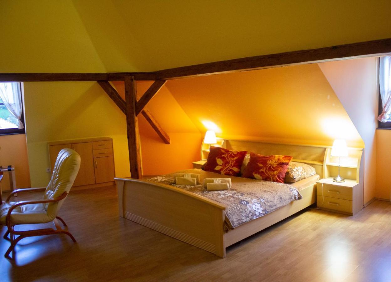 Hotel Rychta Netolice 외부 사진